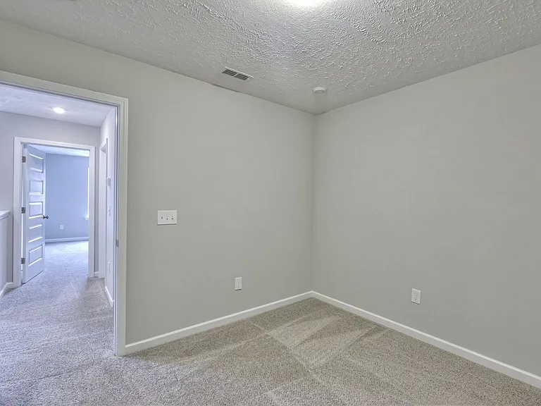 113 Creek Wood Rd — Photo 34