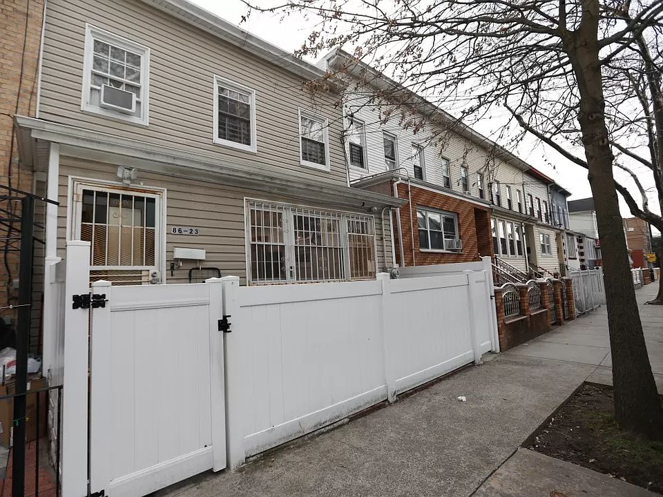 1st image of 8623 123rd St
