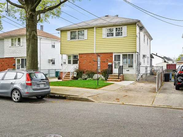 192 Benton Ave, Staten Island, NY 10305