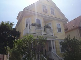 19 Saxton St, Dorchester, MA 02125