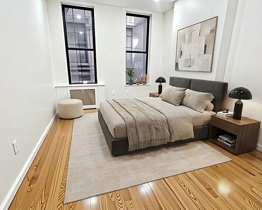 1st image of 215 E 25th St #Z