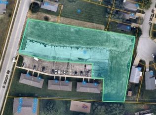 S Swope Dr, Independence, MO 64057