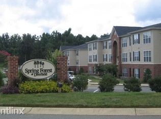 402 Willow Brook Ct, Mebane, NC 27302