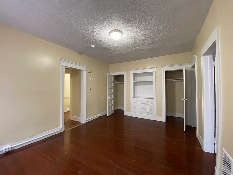 52 Dickerman St #L3 — Photo 4
