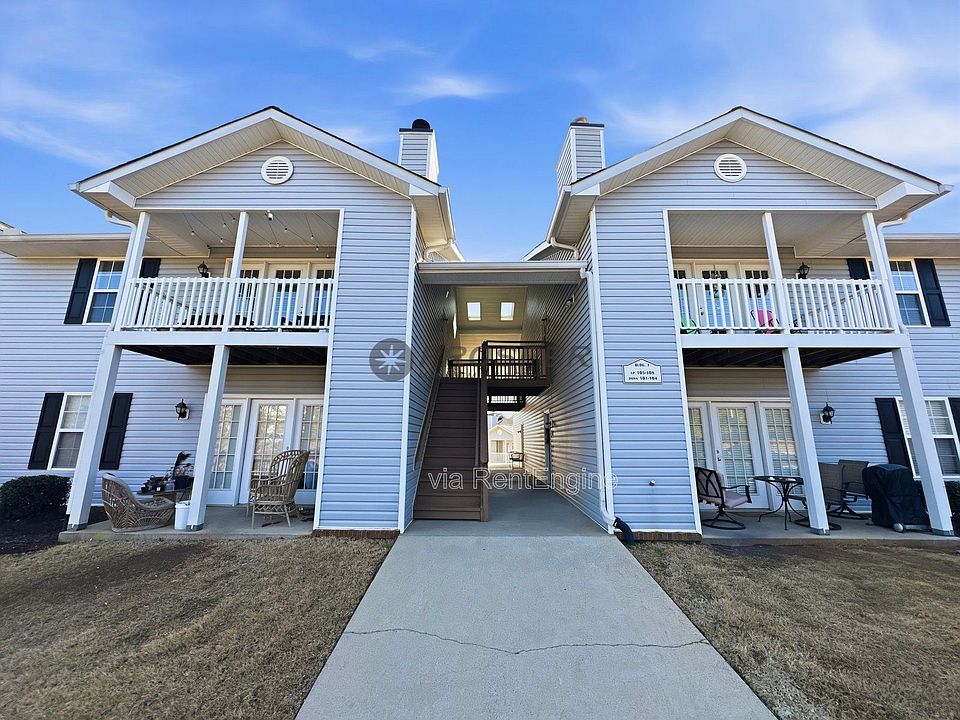 1st image of 107 Pelham Square Way