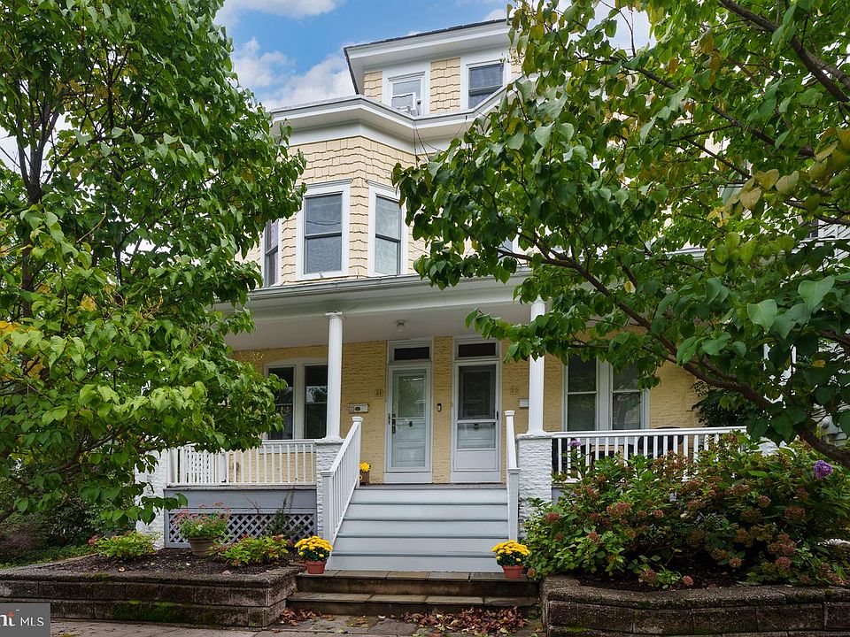 1st image of 41 Chestnut St