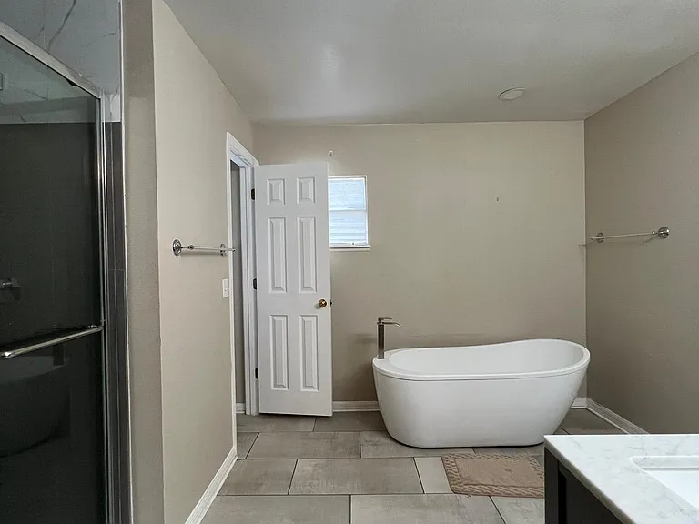3673 Wellington Pl — Photo 12
