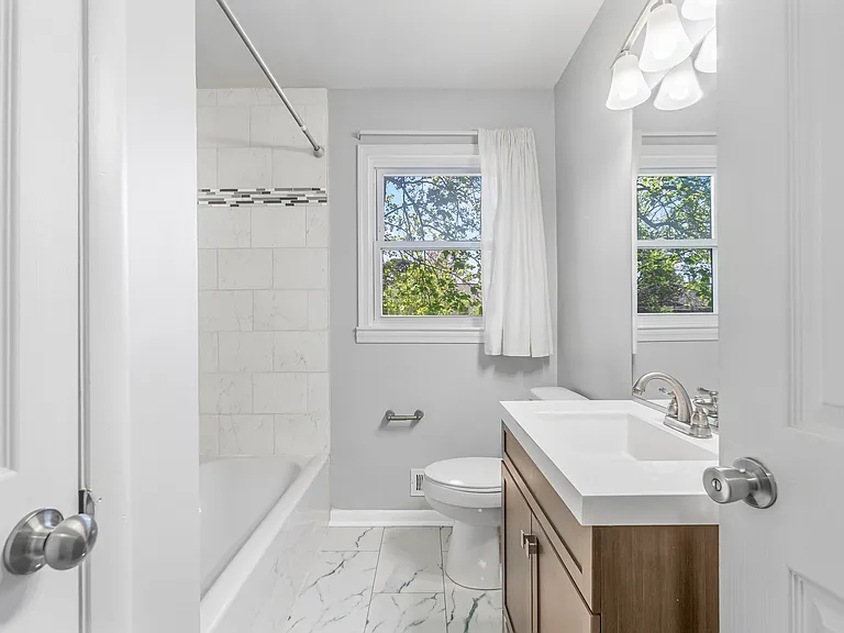 6419 Grimes Ave — Photo 16