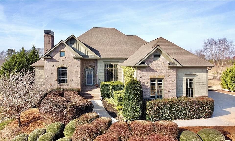1st image of 292 Gold Bullion Dr E