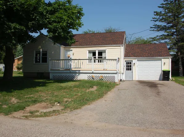 152 Alto Ct, West Branch, MI 48661