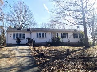 37 Prospect St, Franklin, MA 02038