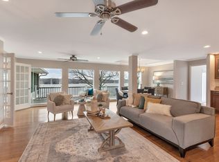 389 Green Harbor Rd, Old Hickory, TN 37138