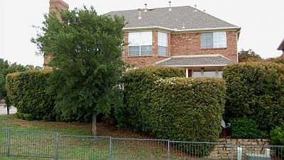 2nd image of 1832 Shumard Oak Ln