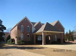 3407 Lake Pointe Dr, Memphis, TN 38125