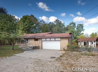 233 Thurman St, Belding, MI 48809