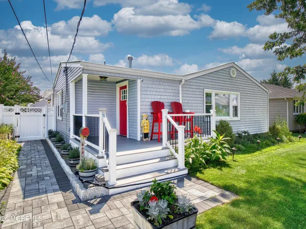102 Dartmouth Avenue, Point Pleasant Beach, NJ 08742