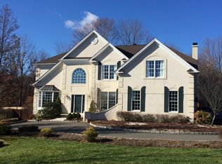 11 Fernwood Ct, Flanders, NJ 07836