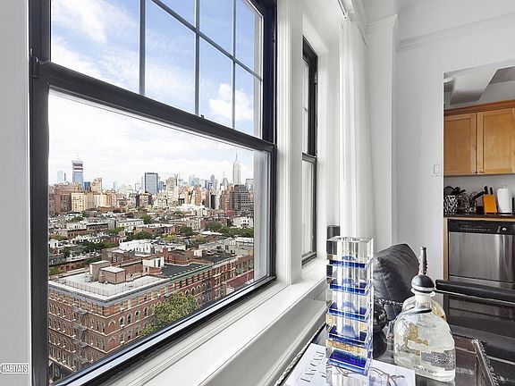 2nd image of 95 Christopher St APT 15I