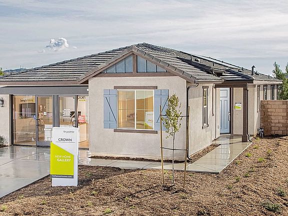 Junier Plan 2 - Front Exterior