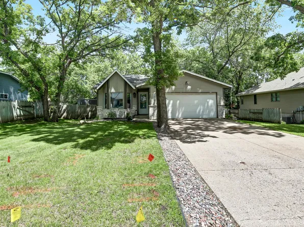 203 Kevin Longley Dr, Monticello, MN 55362