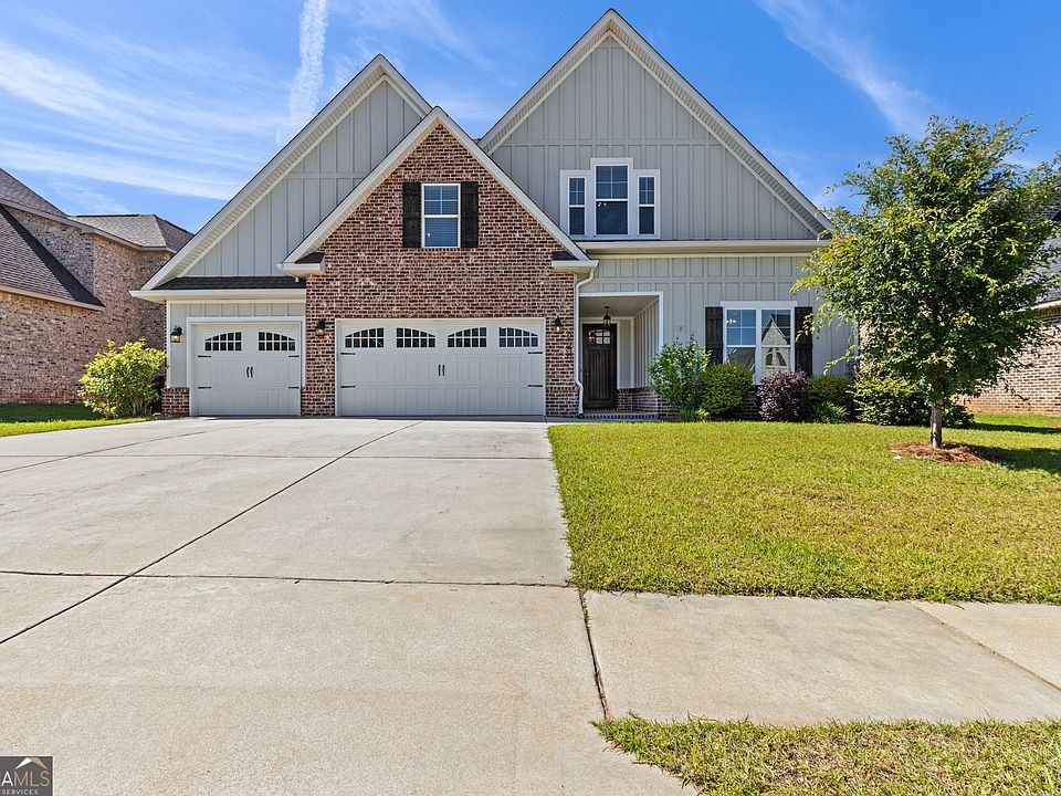 1st image of 228 Perth Ct