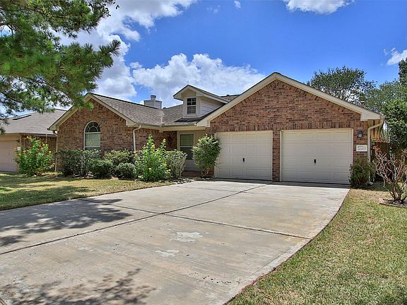 2nd image of 20007 Sterling Meadow Ct