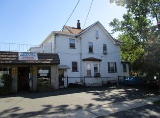 299 Hickory St, Kearny, NJ 07032