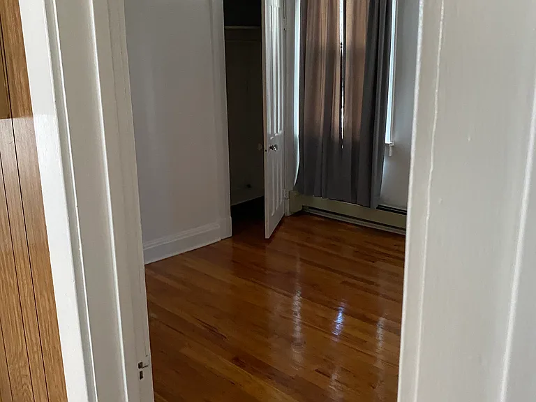 60 George St — Photo 3