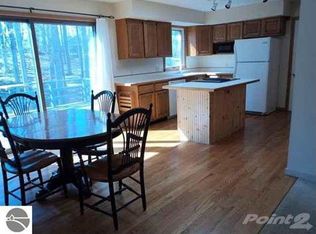 2855 Holiday Pines Rd, Traverse City, MI 49686