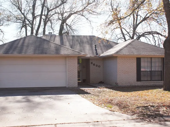 6680 Pecan Pl, Reno, TX 75462