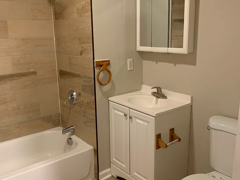 63 Park Ave #211 — Photo 5