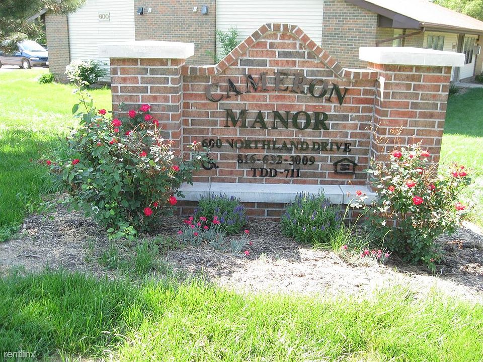 Cameron Manor Sign2