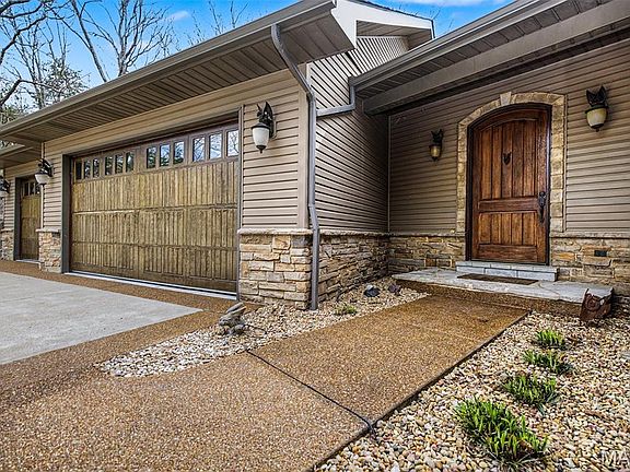 4th image of 6388 Salamone Rd