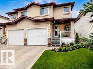 9112 166th Ave NW, Edmonton, AB T5Z 3H5