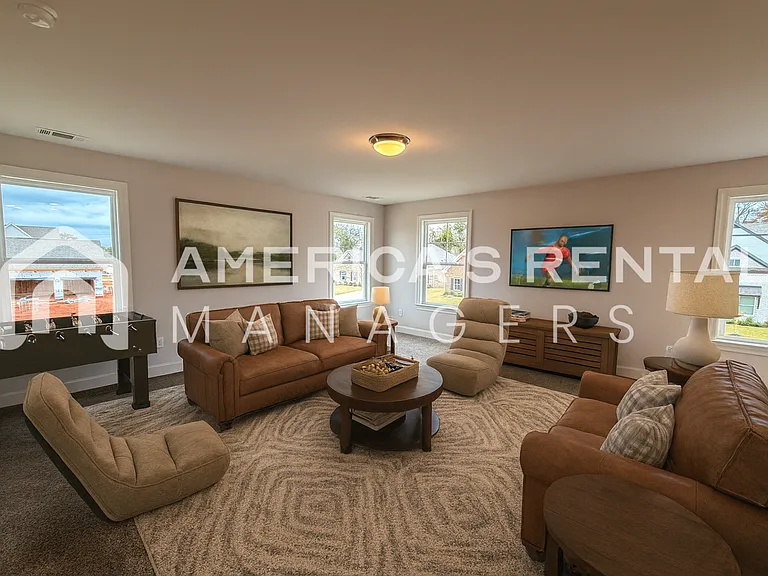 124 Fairways Pass — Photo 2