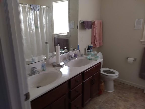 4th image of 3 Apple Blossom Ln