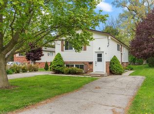 9 Cherry St, Norfolk County, ON N3Y 1B3