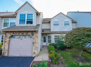 345 Lunar Rd, Piscataway, NJ 08854