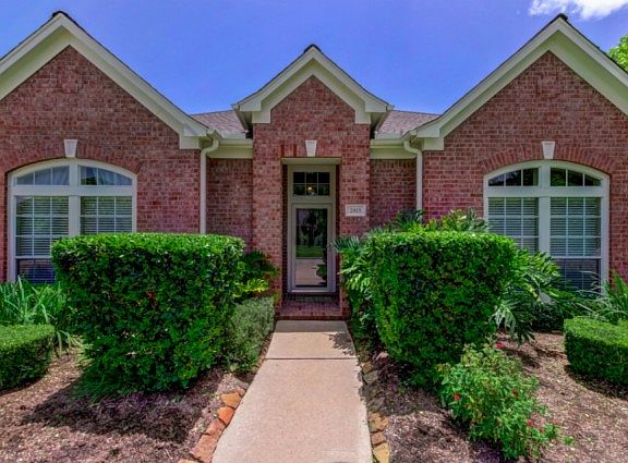 4th image of 2815 Dawnridge Dr