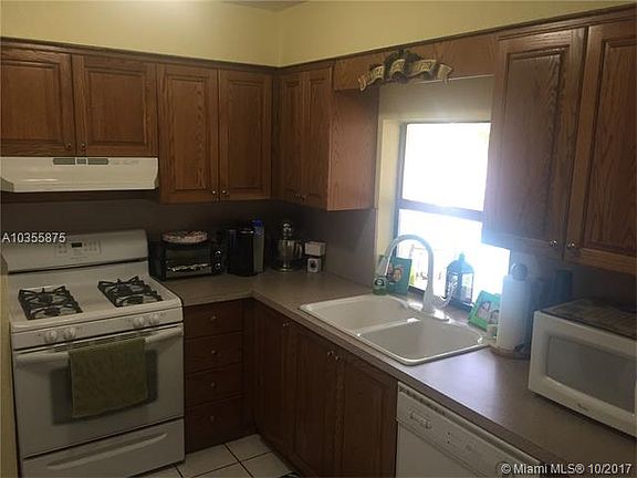 4th image of 11931 NW 34th Pl #0
