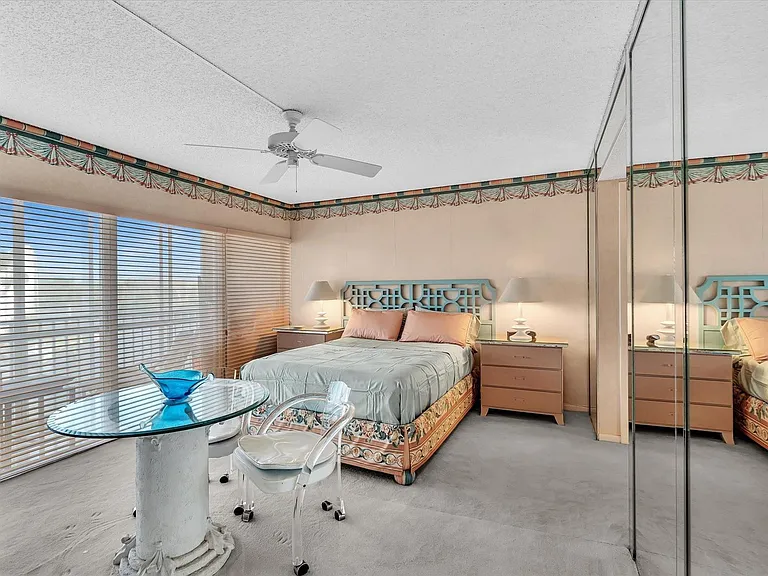 1537 E Hillsboro Blvd #438 — Photo 32