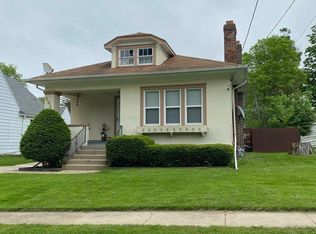 1633 S Chicago Ave, Freeport, IL 61032