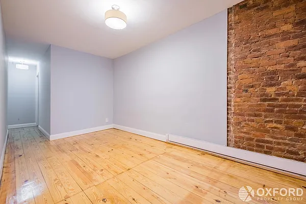 Rented by Oxford Property Group | media 26