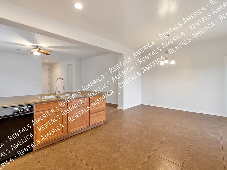 1278 W Stephanie Ln — Photo 5