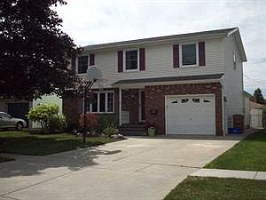 1st image of 71 E Toulon Dr