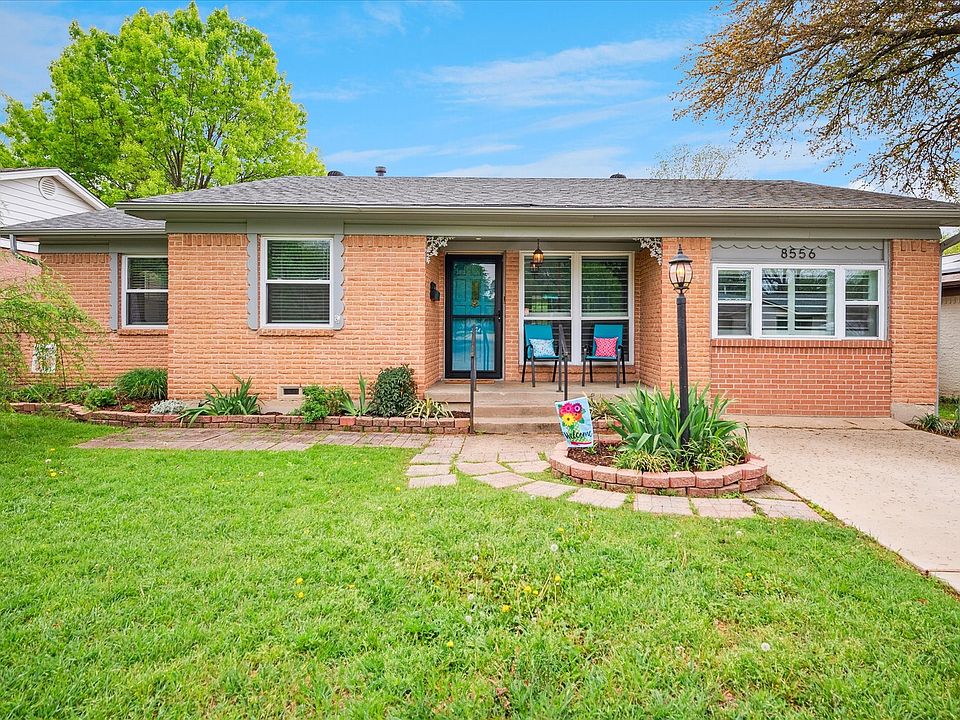 1st image of 8556 Stillwater Dr