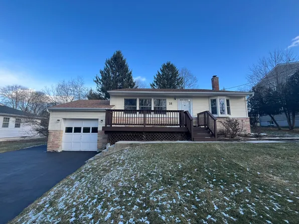 16 Barnett Rd W, Monroe, NY 10950