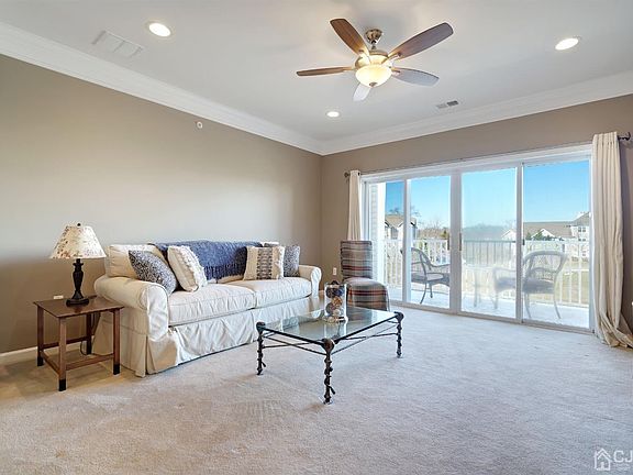 4th image of 7310 Westover Way #7310