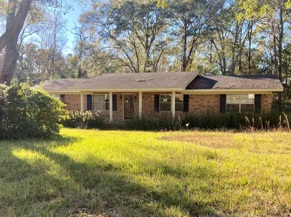 101 Marilyn St, Opp, AL 36467