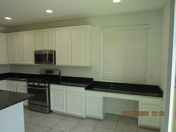 4th image of 531 Bright Peridot Ave
